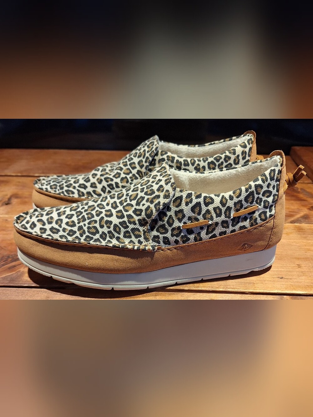 Size 8 Euc Sperry Leopard Print Slip-On Casual Shoe - Tan Accents